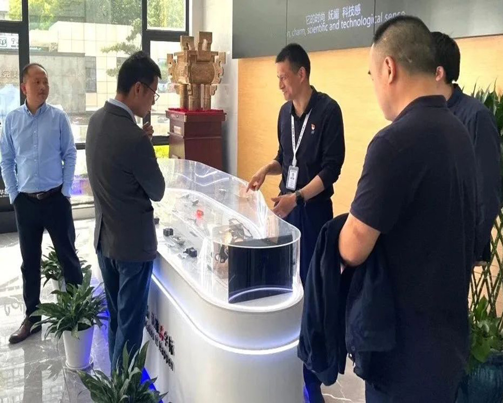 馬瑞利車燈一行蒞臨我司參觀交流(圖1)