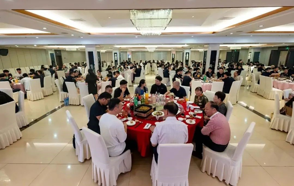 月滿華誕 情滿雙節(jié) | 精華股份2023年中秋團(tuán)圓宴圓滿舉行(圖1)