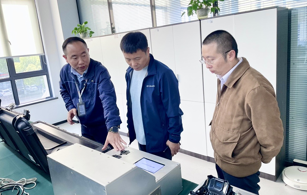 華旭光電一行蒞臨我司參觀交流(圖4)