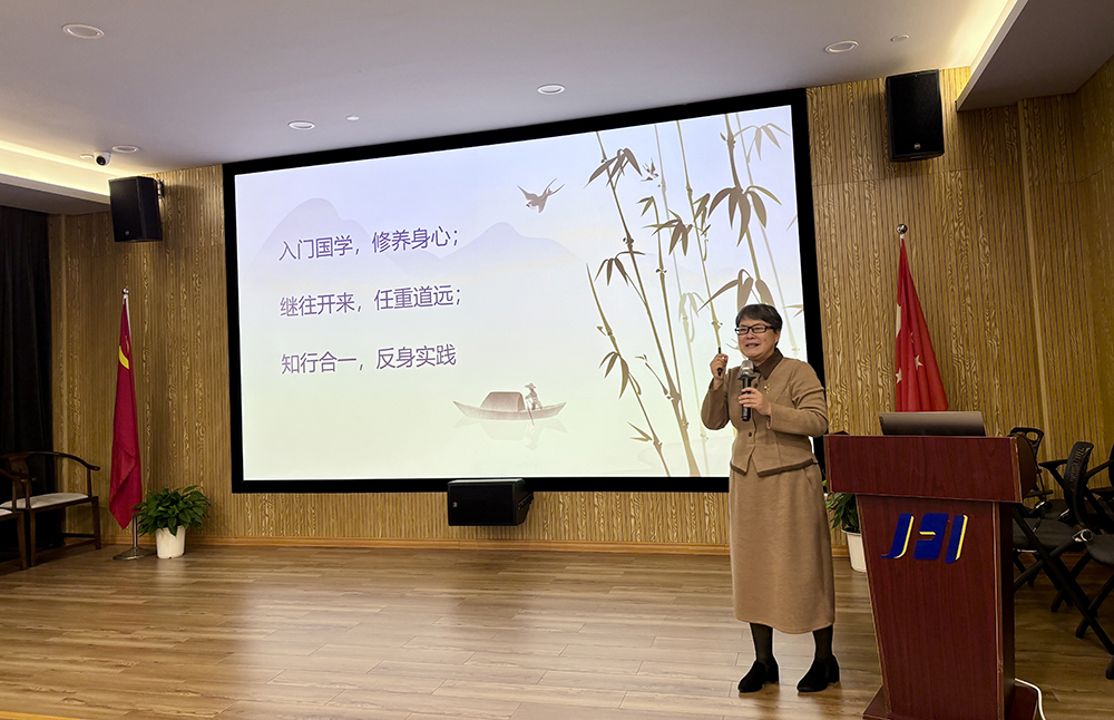 精華股份國(guó)學(xué)班結(jié)業(yè)(圖3)